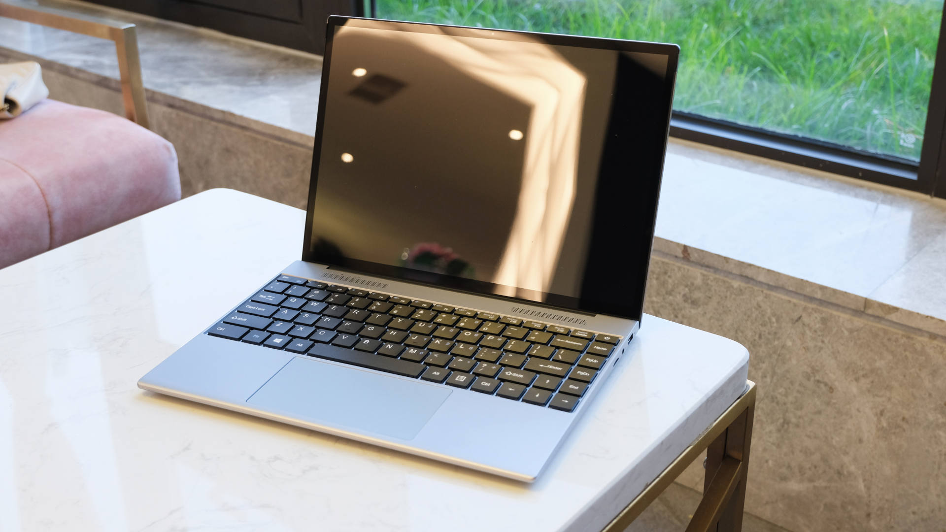 surface笔记本测评,不到2k的苹果笔记本