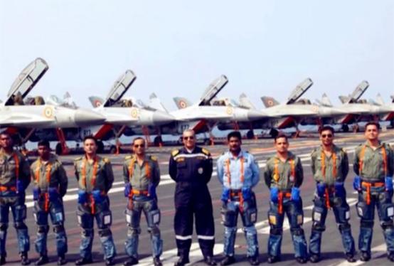 印度买俄罗斯航母搞笑视频,印度买俄罗斯航母完整版