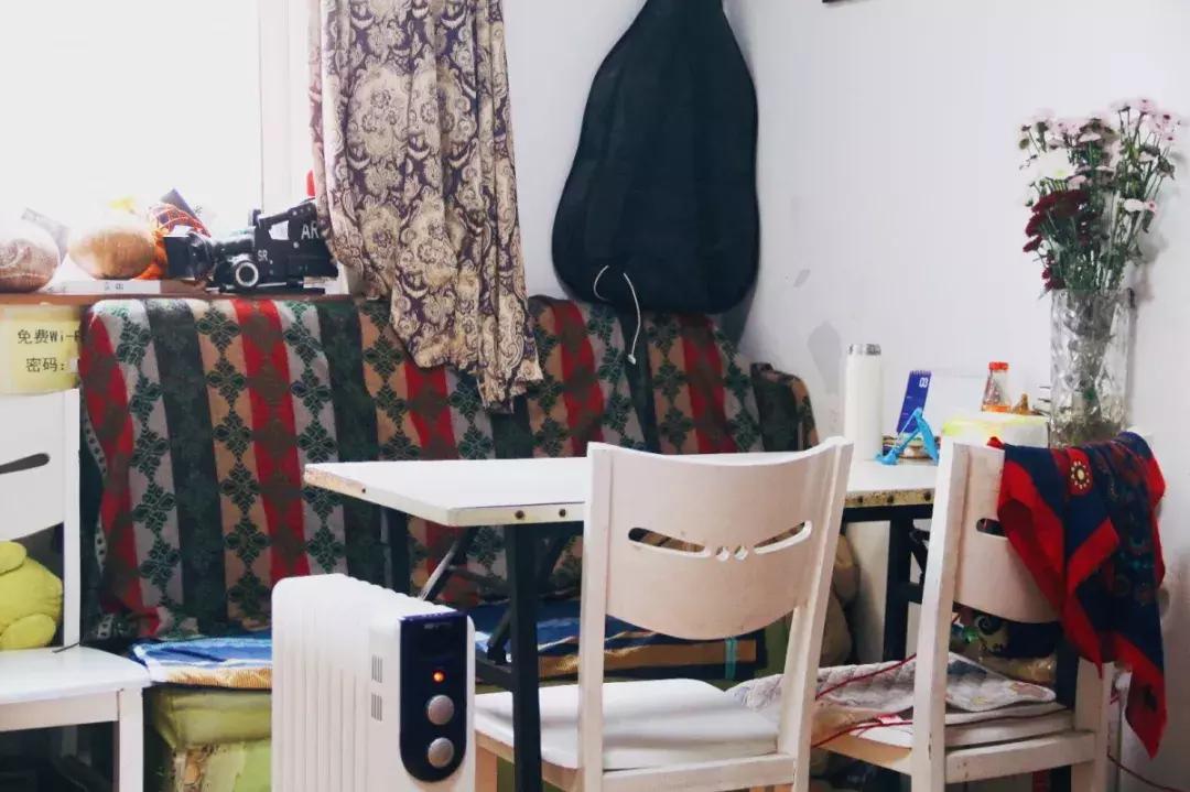 这家藏在老小区里的风味小馆，去一次就爱上话痨老板娘！