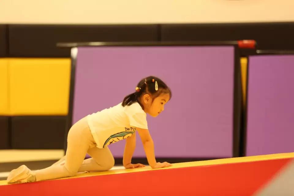 跃燃课堂丨儿童体态问题不容忽视