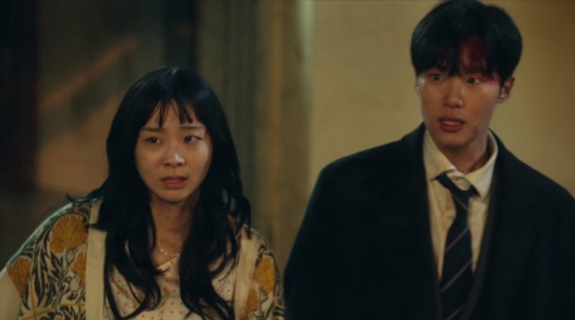 韩剧《梨泰院Class》15集朴叙俊被虐惨！朴叙俊命危又下跪又哭喊