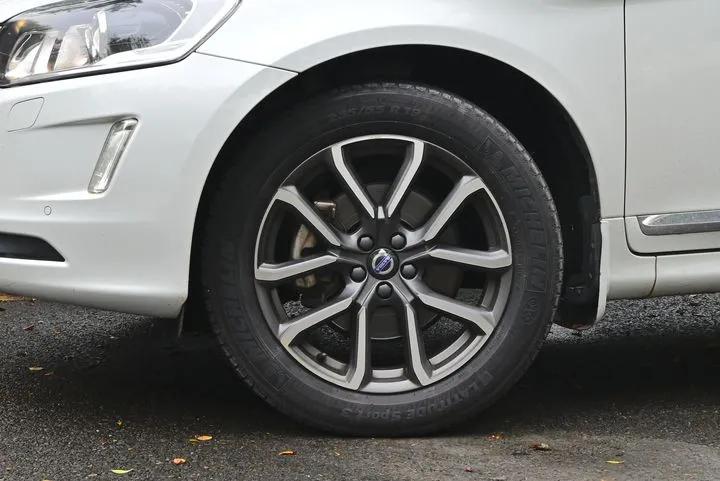 二手沃尔沃xc60价格10万到15万,沉浸式体验准新二手沃尔沃xc60