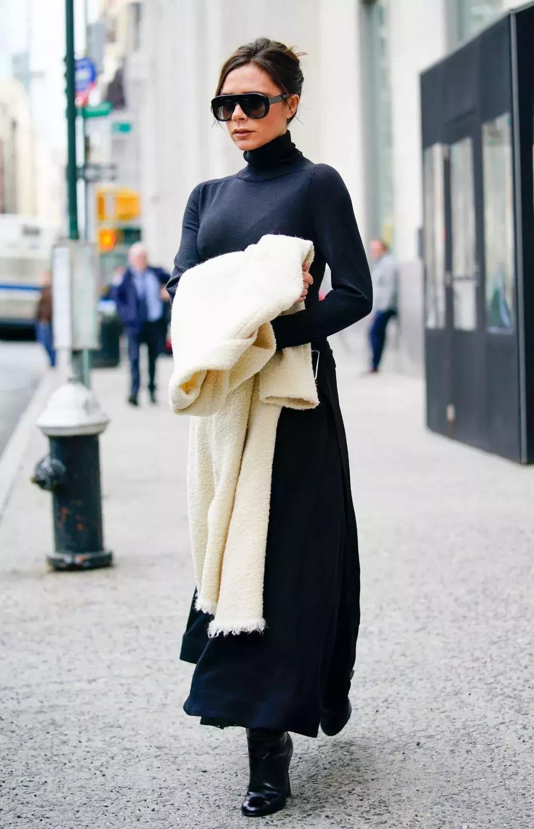 男士黑色羽绒服配什么打底衫,黑羽绒服大衣配什么打底衫