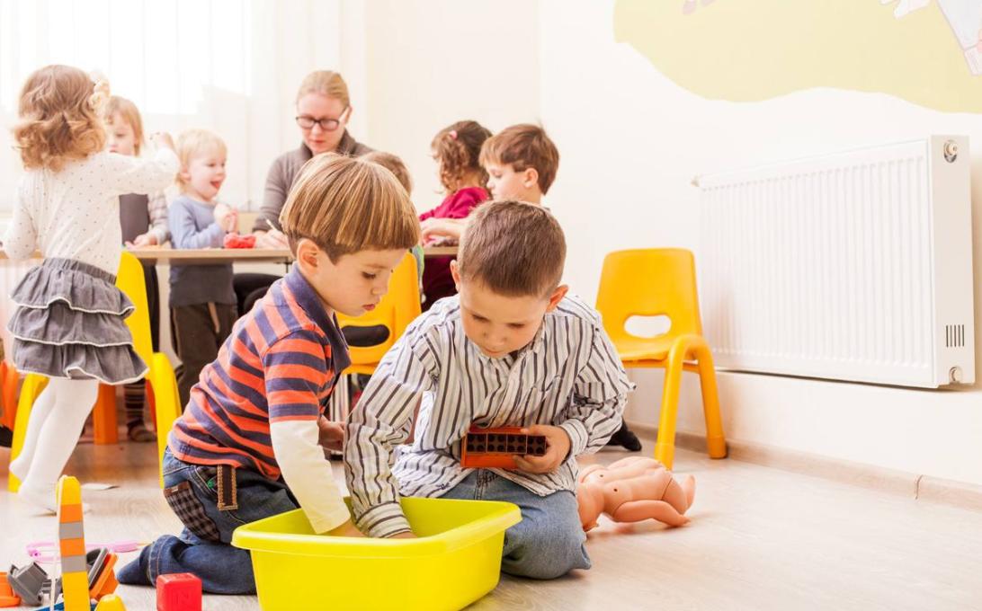 如何让孩子戒掉尿不湿正常如厕,3岁还不会如厕