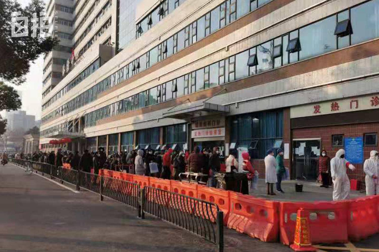 发烧去医院做核酸检测,发烧去医院做了核酸检测