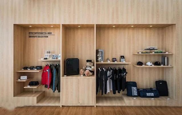 保时捷911冰面上漂移,保时捷汽车911玩雪