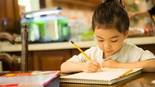 快乐练字1-6年级,如何让初练字孩子书写工整