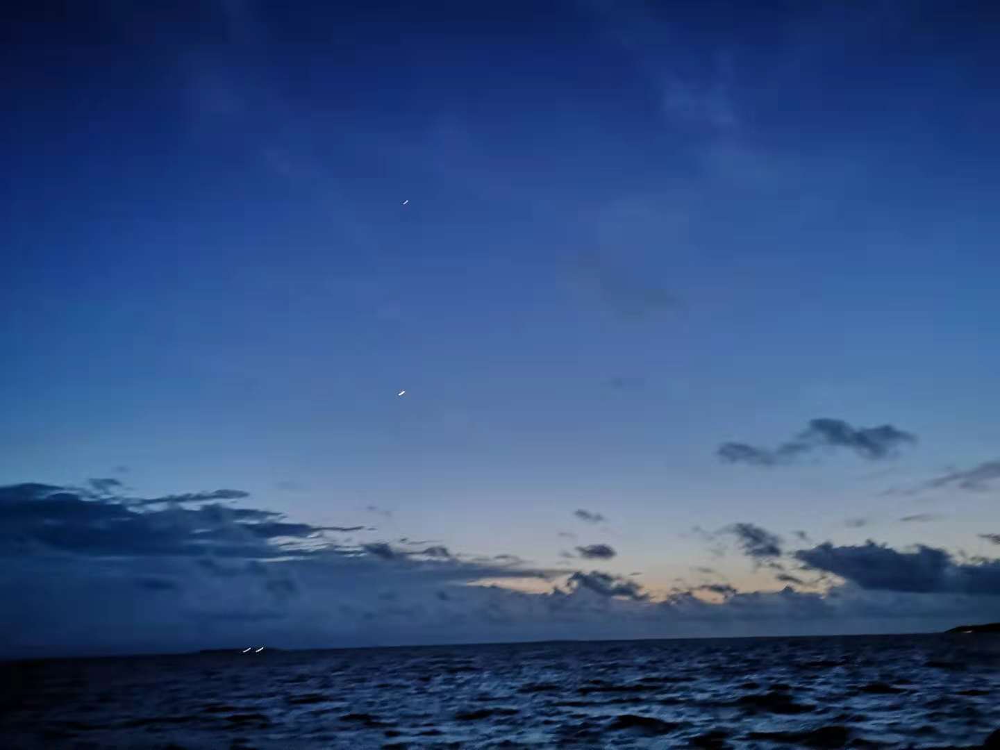 度蜜月去马尔代夫怎么选,度蜜月哪也不去可以干什么