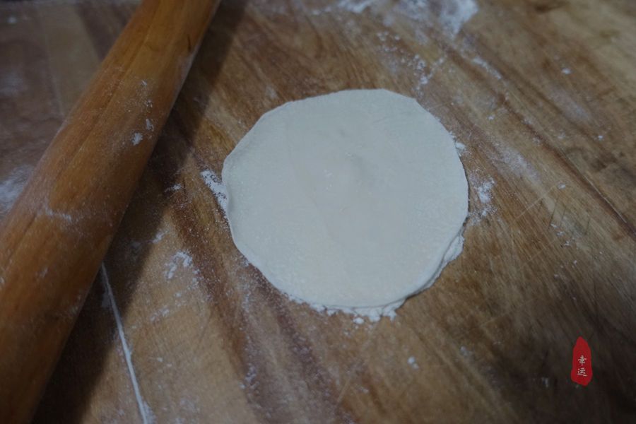 吃饺子不放肉,全家人还都吃得有滋有味的,孙女吃得最开心