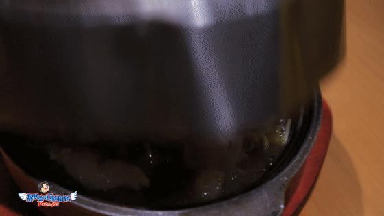 一到饭点店里就坐满了人,一到饭点全是食客