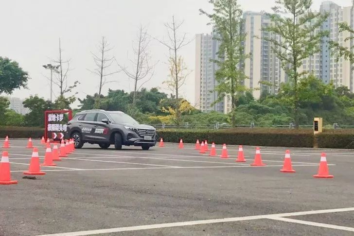 试驾传祺GS5,试驾传祺gs5的视频