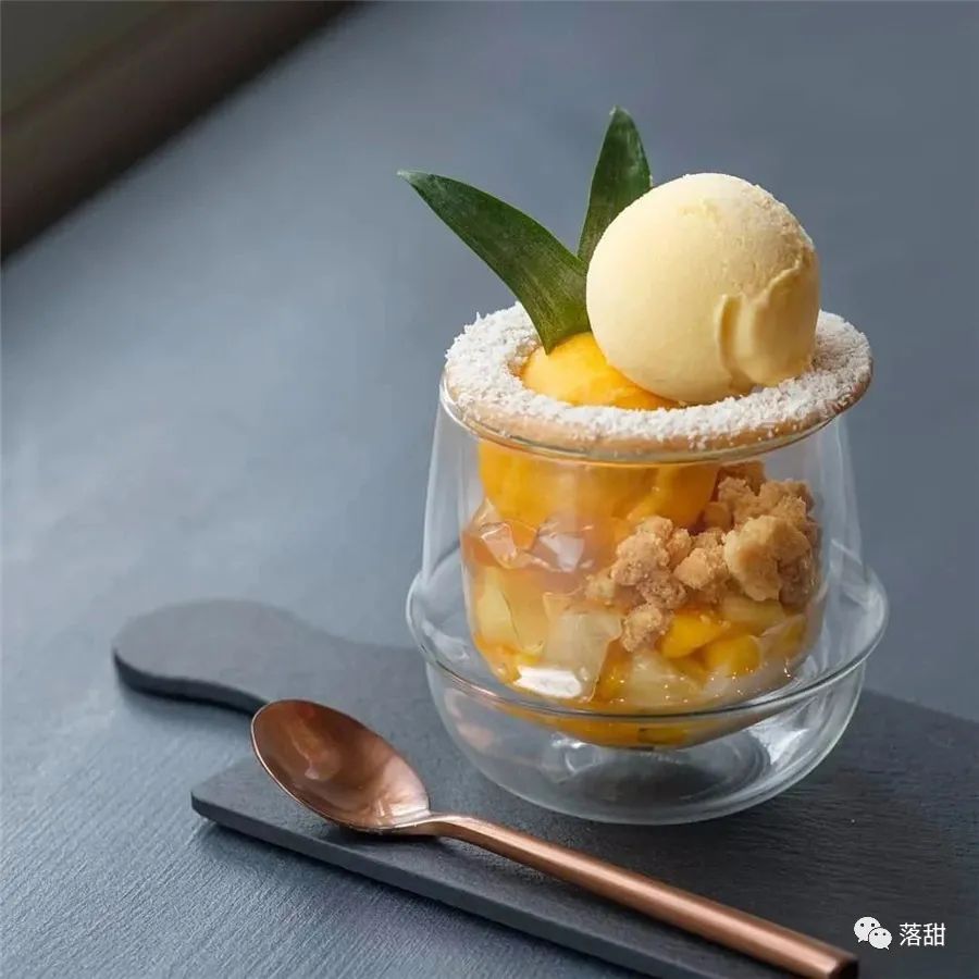 杂谈|你会不会在乎:盘子和甜品配不配?