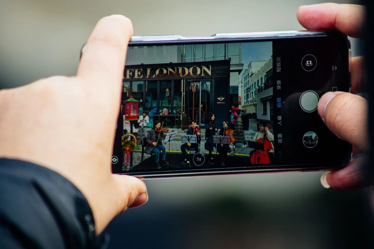 光音表演,光音舞台现场