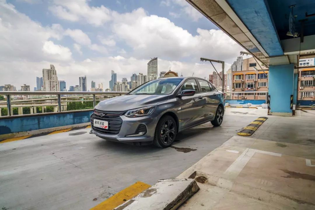 科沃兹跟新科沃兹的区别,新科沃兹手自一体