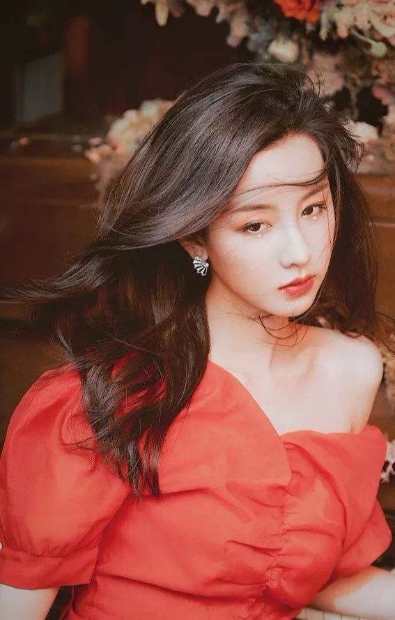 跟着欧阳娜娜拍校服写真,虞书欣欧阳娜娜赵露思鞠婧祎白鹿