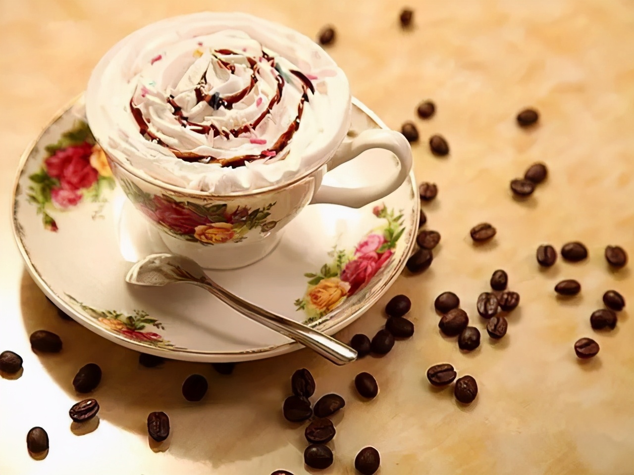 坐在家里看世界的地图,坐在家里看世界