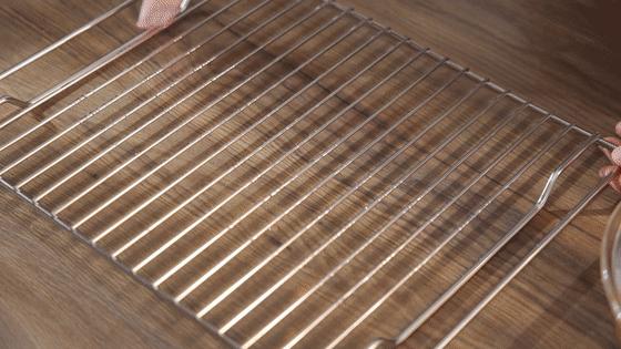 奥尔良烤翅孔做法,奥尔良烤鸡腿厨师教学