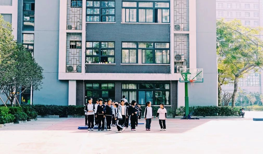 附近香蜜湖,香蜜湖入口