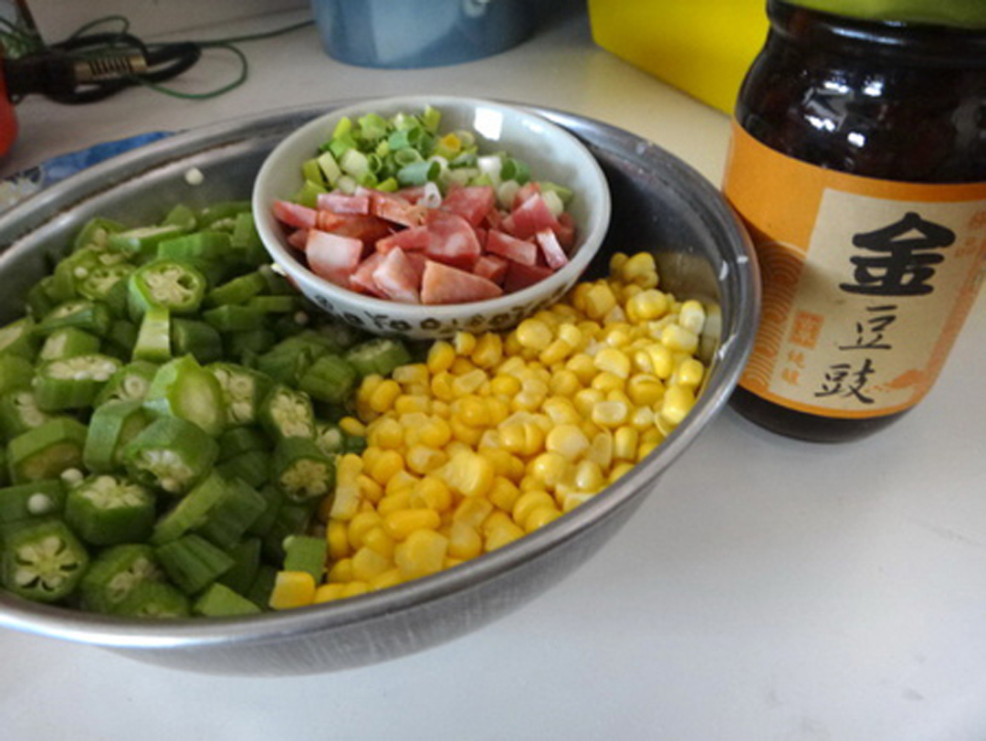 周末一家三口吃饭的幸福短句,周末一家三口在家吃什么