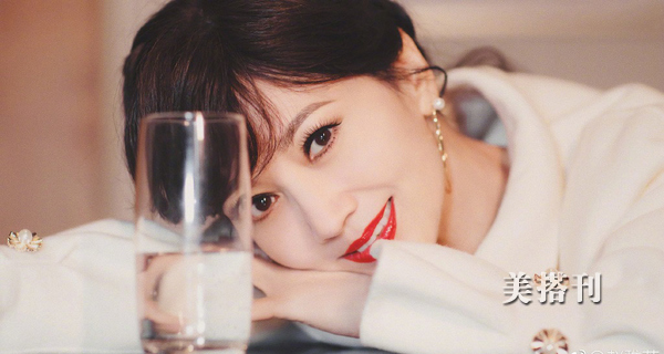 63岁赵雅芝穿长靴露大腿,赵雅芝长腿