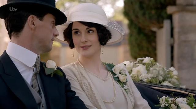 女人对男人动了真情的四个表现,女人一旦对男人动了真情的表现