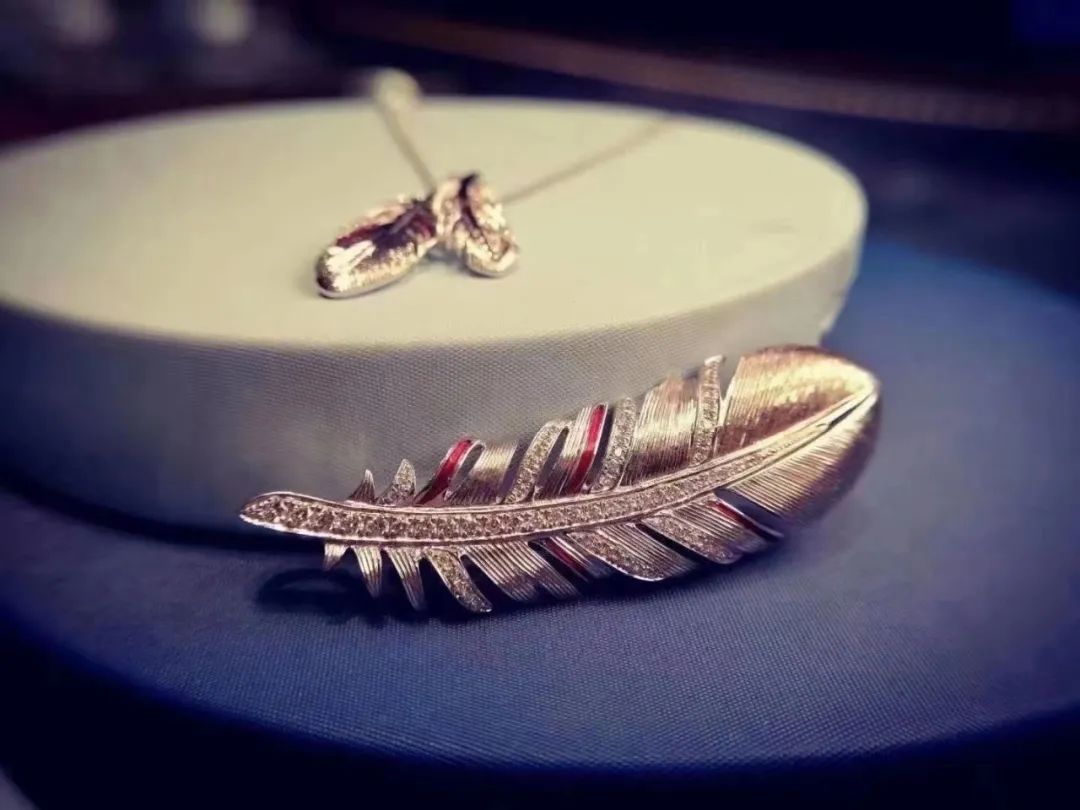 周大福和平天使耳钉,周大福和平天使礼盒