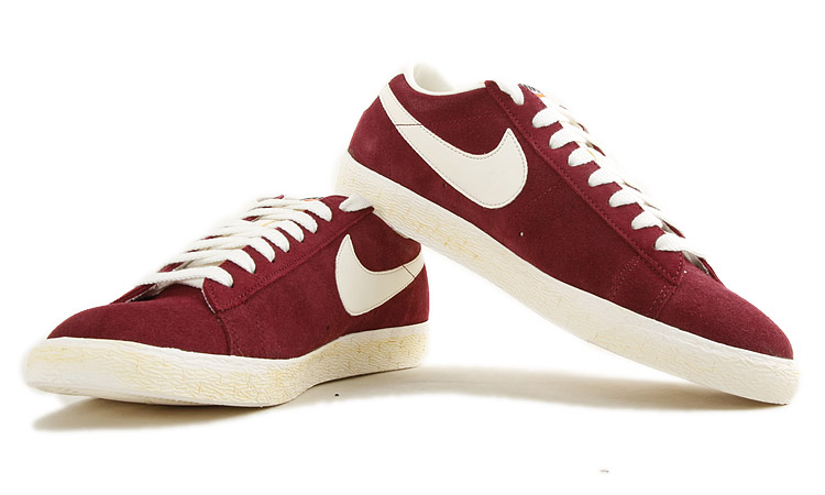 板鞋穿鞋带的方法教程简单好看,花样板鞋系鞋带的方法