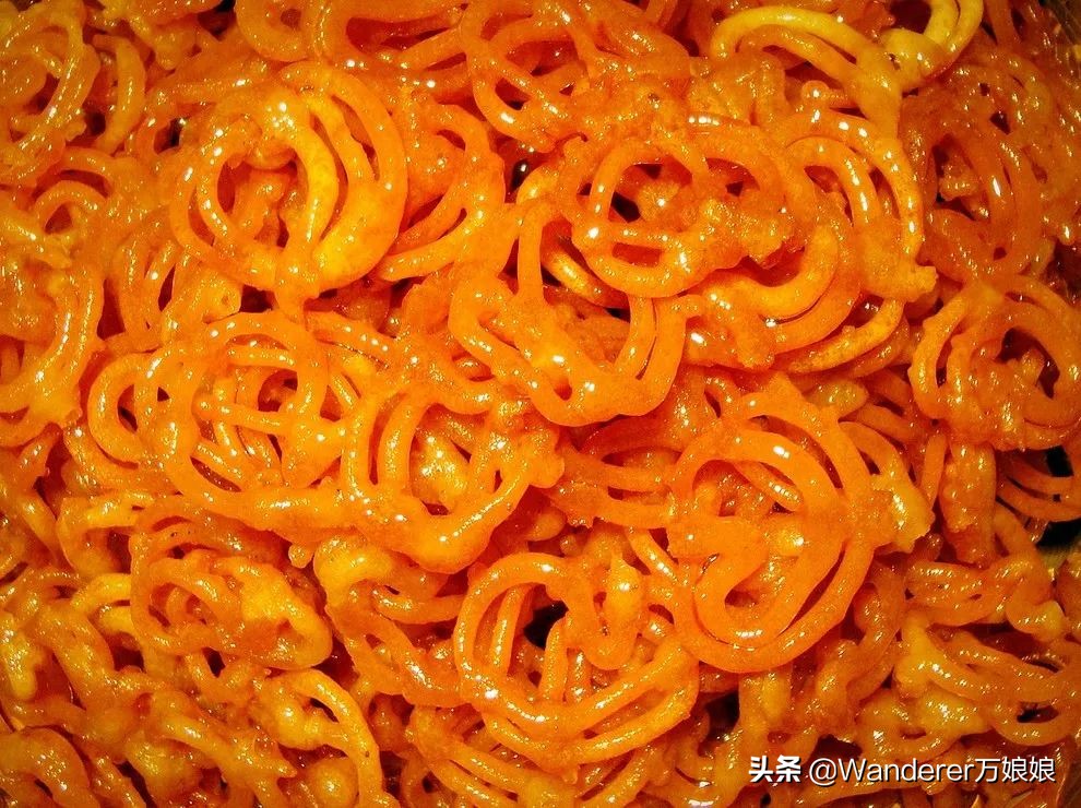 这个国家不会讲自己的母语,疯狂热爱养猫,猫死还要守孝你知道吗