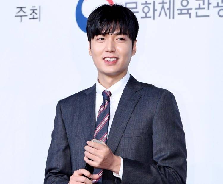 李敏镐发福减脂,李敏镐颜值回春