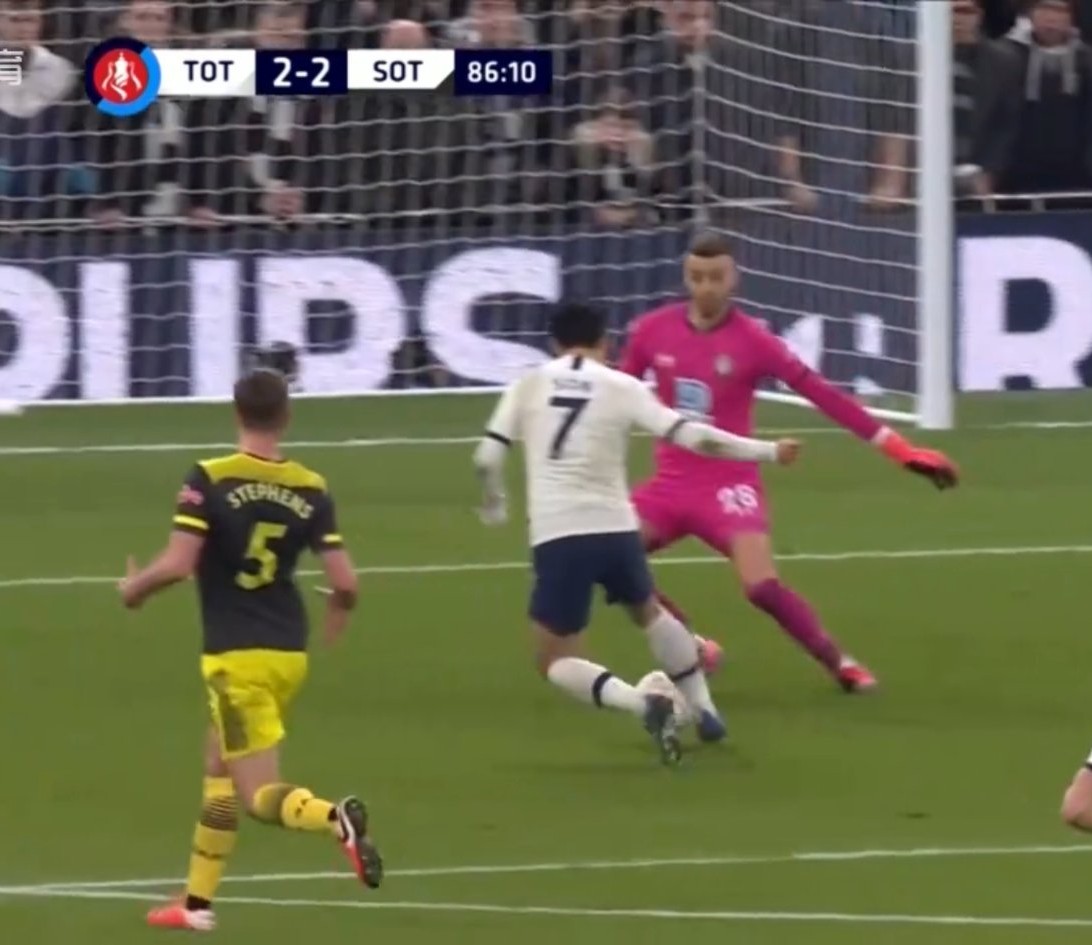 亚洲球王用实力回怼病毒歧视!