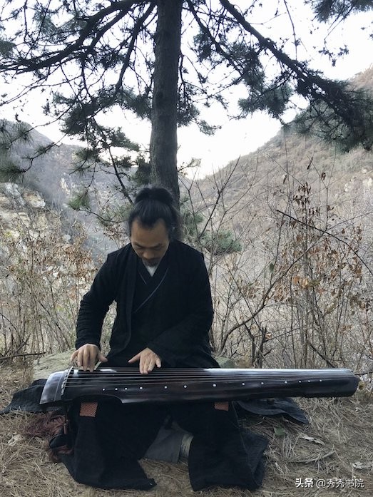 长安雅士的奢侈品：琴棋书画、诗词歌赋