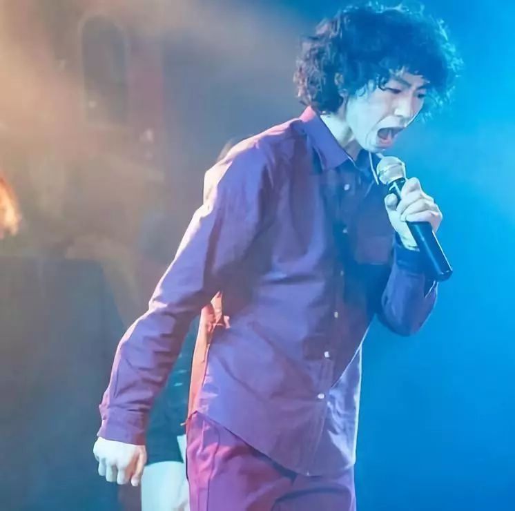 草根在天堂网红在地狱:流浪大师暴富,朱之文遭勒索,庞麦郎遗忘