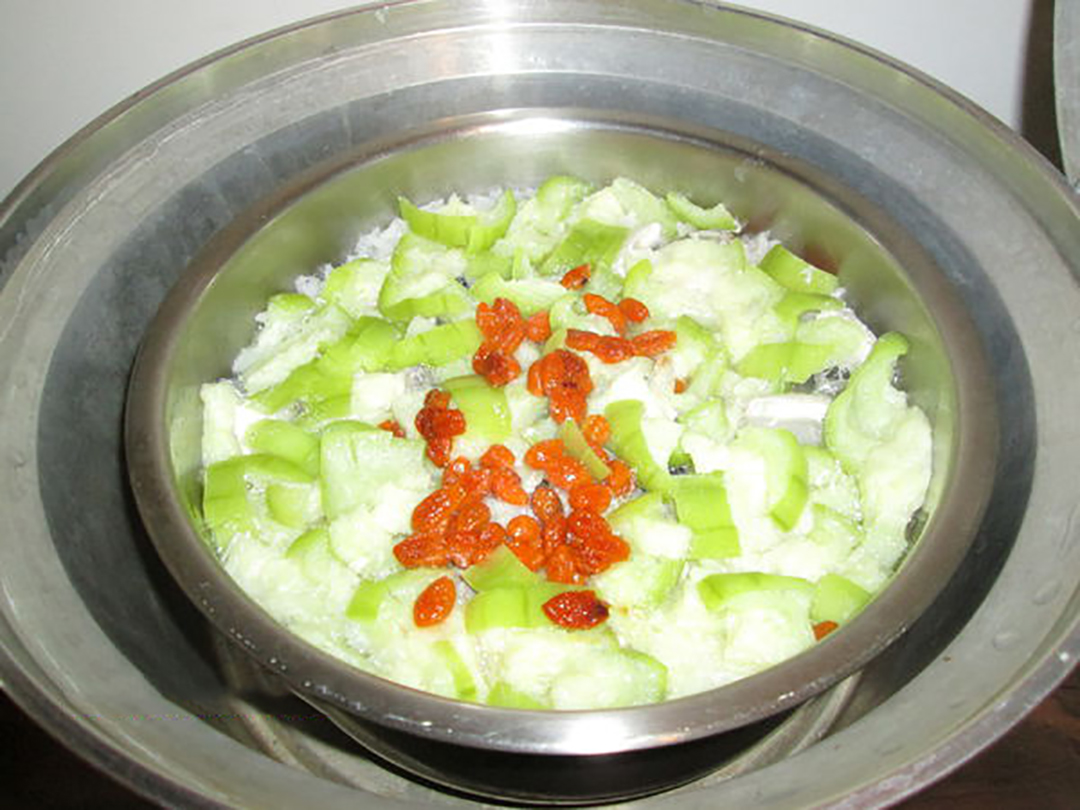 三伏天都吃什么饭菜,三伏天就喝它消暑又消食