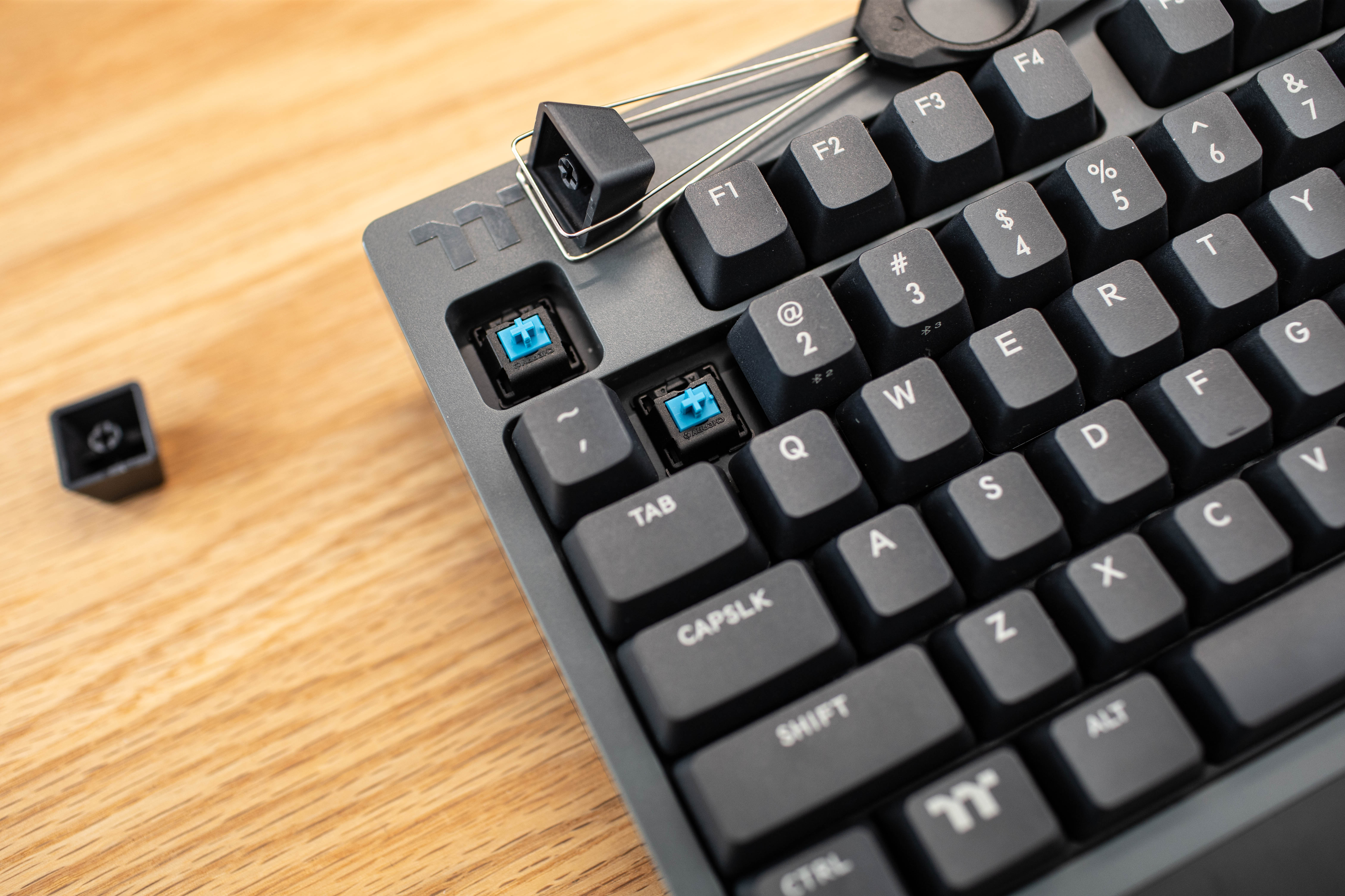 tt快银轴键盘,ttc最新键盘