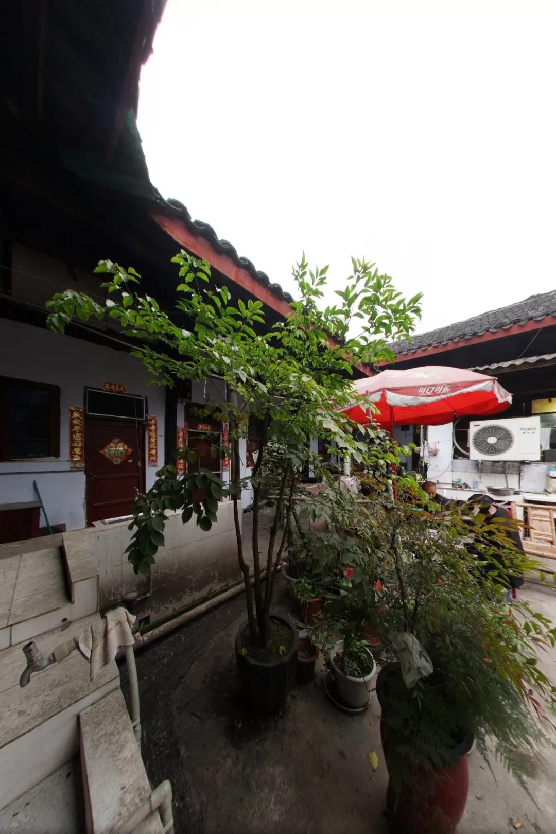 成都即将建成的超级地标,成都东安新城300米地标