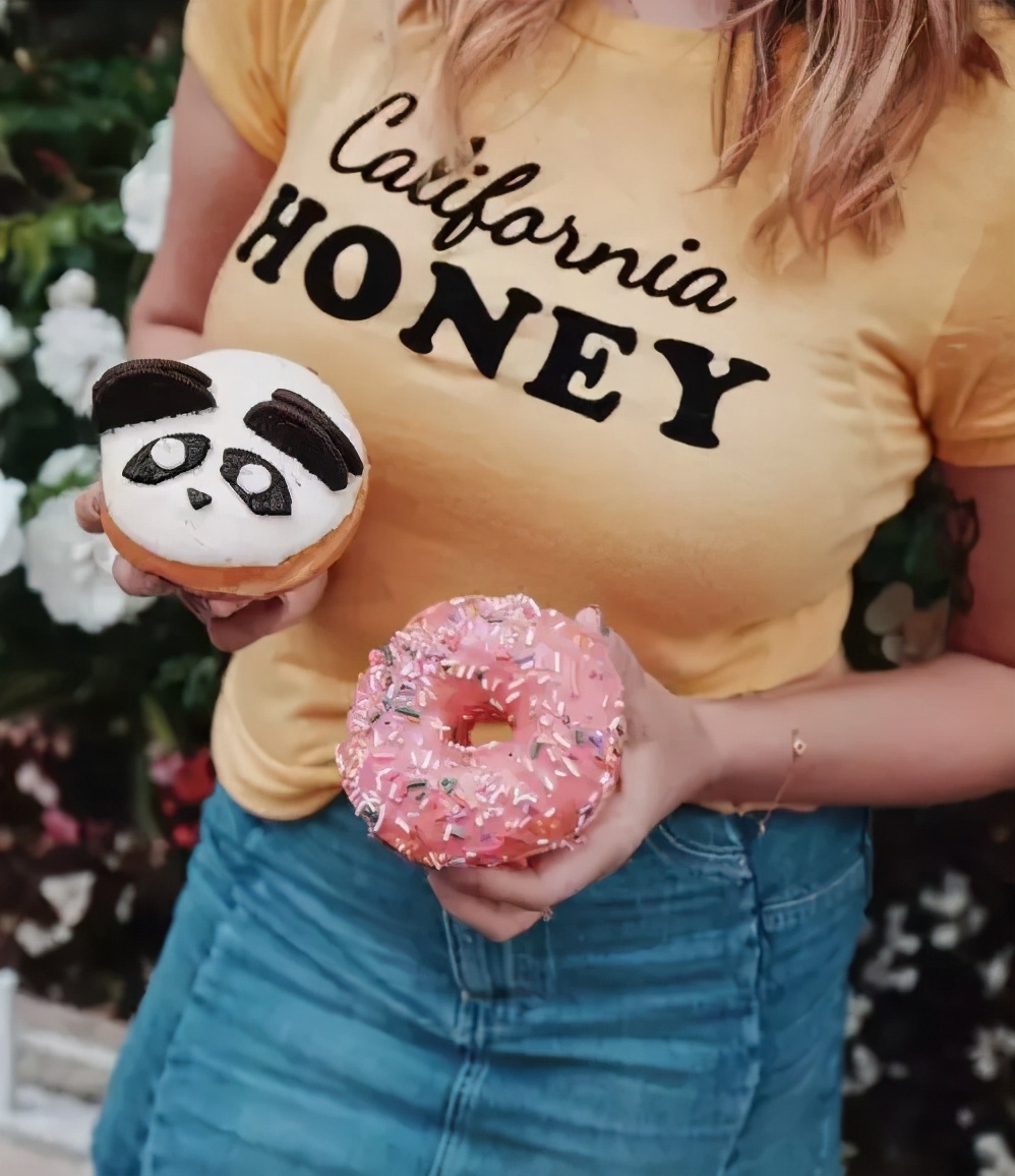 胸大夏天怎样穿,夏天胸大怎么穿