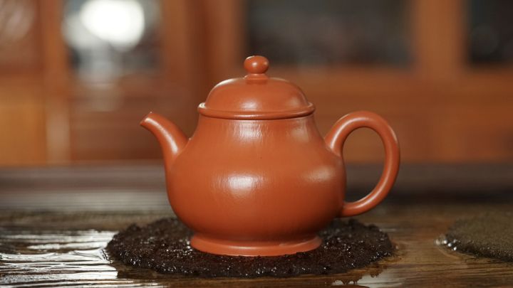 怎样鉴别朱泥大红袍泥料的优劣,大红袍朱泥是什么泥料