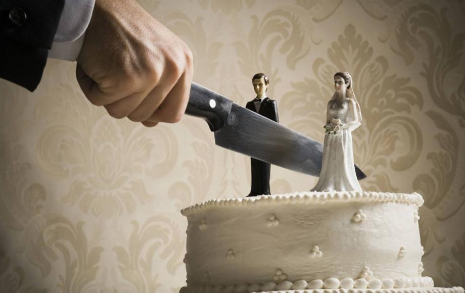 痛苦纠结！婚姻里遭遇出轨怎么办？李银河：问问自己想要的是什么