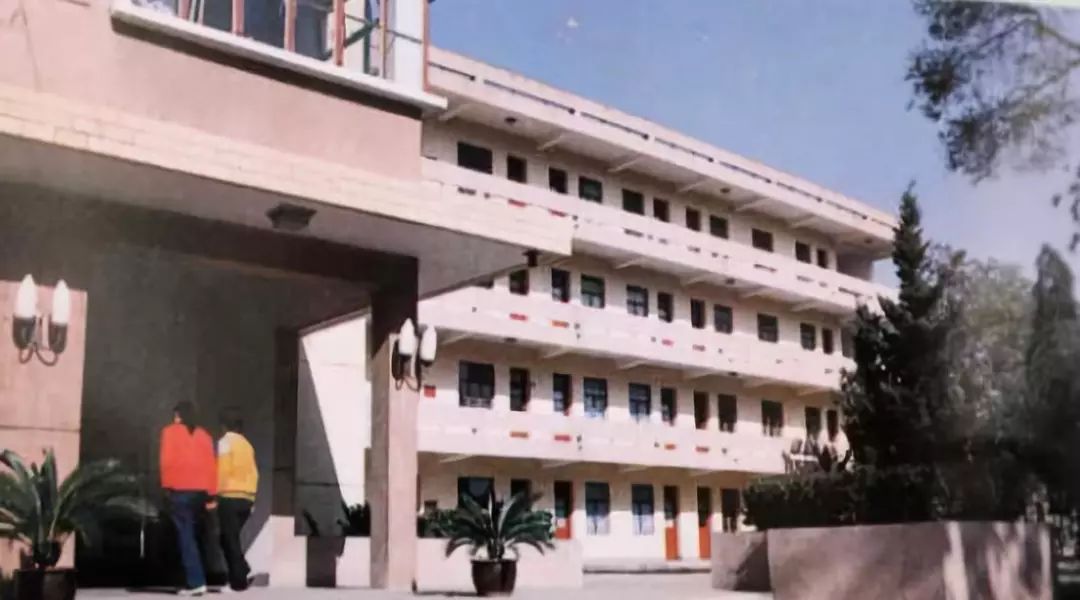 连云港海州师范照片,港城人记忆中的海州师范