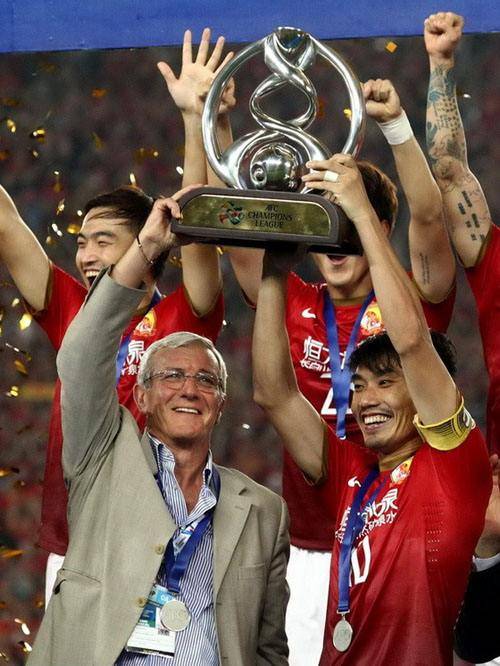 恒大勇夺第八座火神杯！恒大王朝还能延续多久？