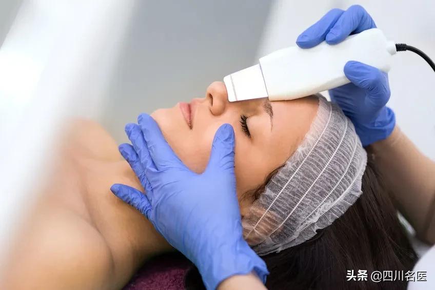华西医院治疗痘印痘坑怎么样,四川华西皮肤科脸上长痘怎么治疗