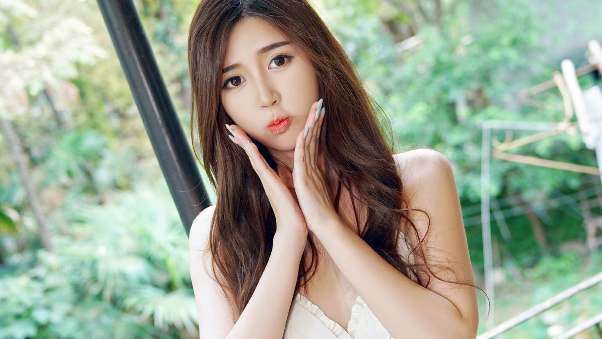 女生说晚上被吓醒了怎么回复,女生说做梦被吓醒高情商回复