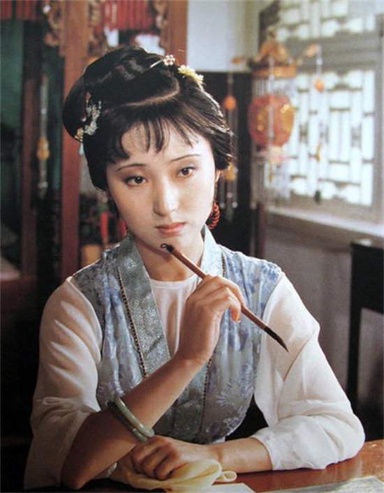 红楼梦中人参养荣丸介绍,黛玉吃的人参养荣丸有什么含义