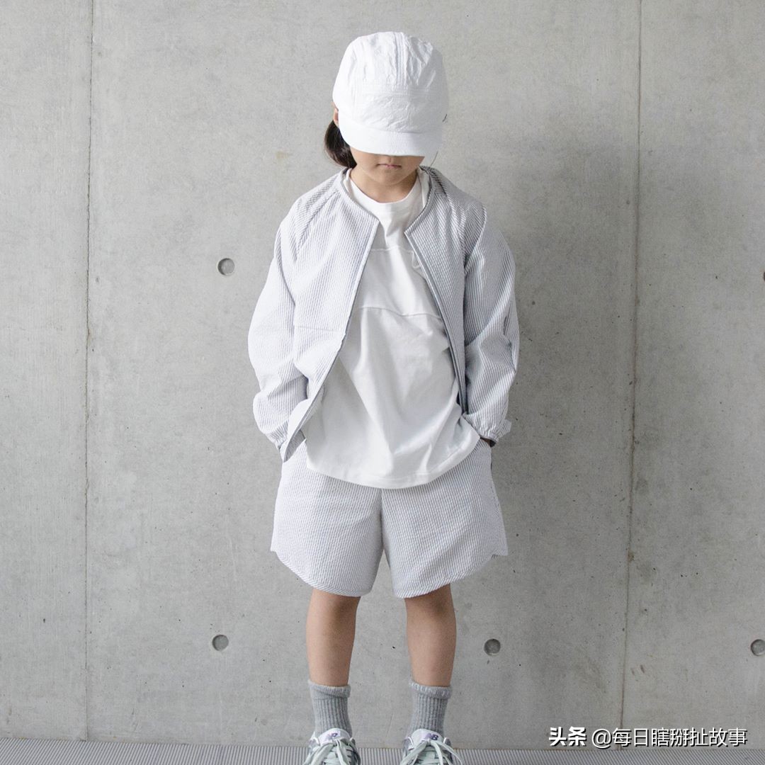 日系的童话少女,童装的盐系,大地色系的时尚打开方式