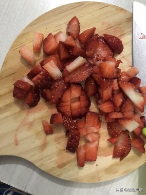 自制焦糖奶茶口感媲美奶茶店,焦糖奶茶简单好喝