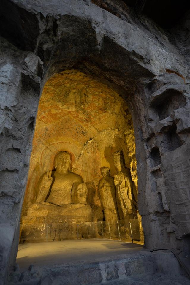 龙门石窟中国四大石窟之一,龙门石窟是中国四大石窟之首吗