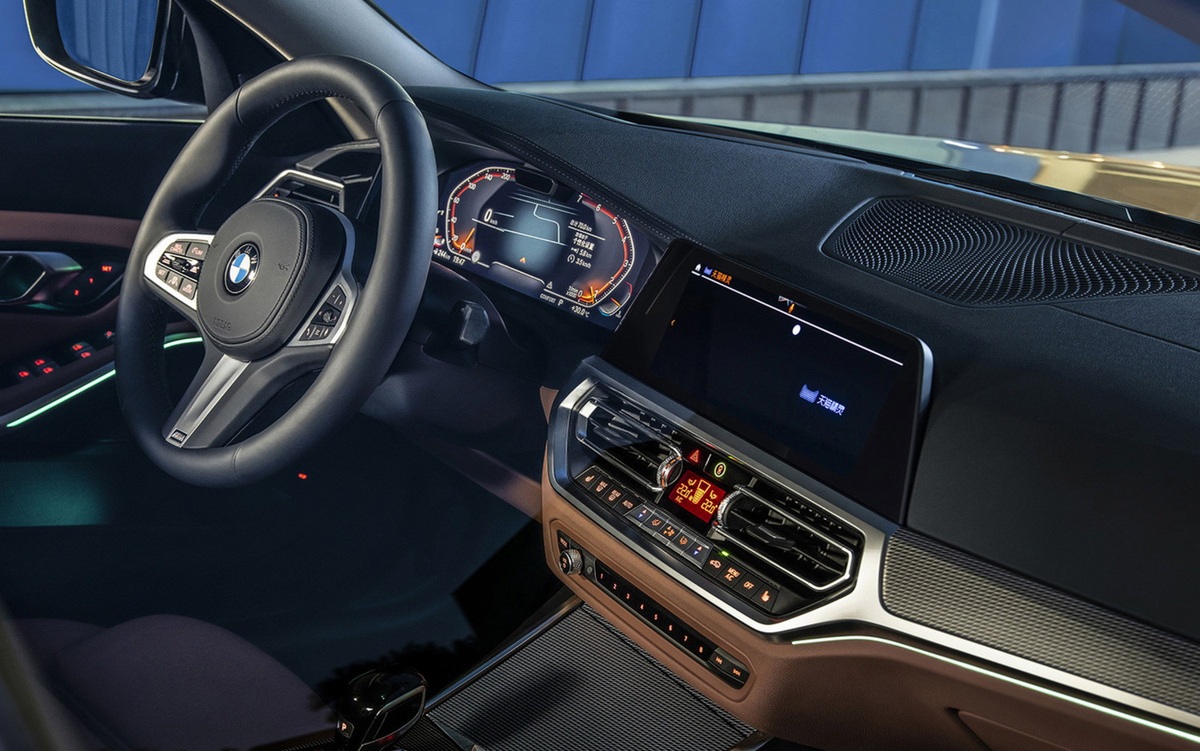 存款100万年入40万买什么车好,年收入25万存款100万买什么车