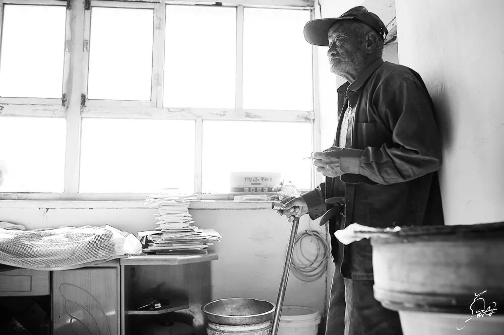 黑白摄影创意摄影,暗黑系复古摄影