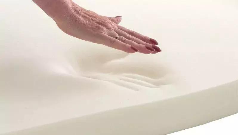 床垫怎么选才是最好的,哪个牌子床垫睡得最舒服