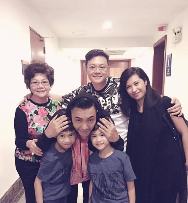 杨颖怼郭麒麟自己10年前就很火，从嫩模到顶流杨颖的上位史不简单